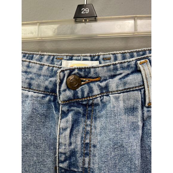 Talbots Mom Jeans Petite size 12P High Waist light wash Vintage Tapered Denim - Picture 7 of 8